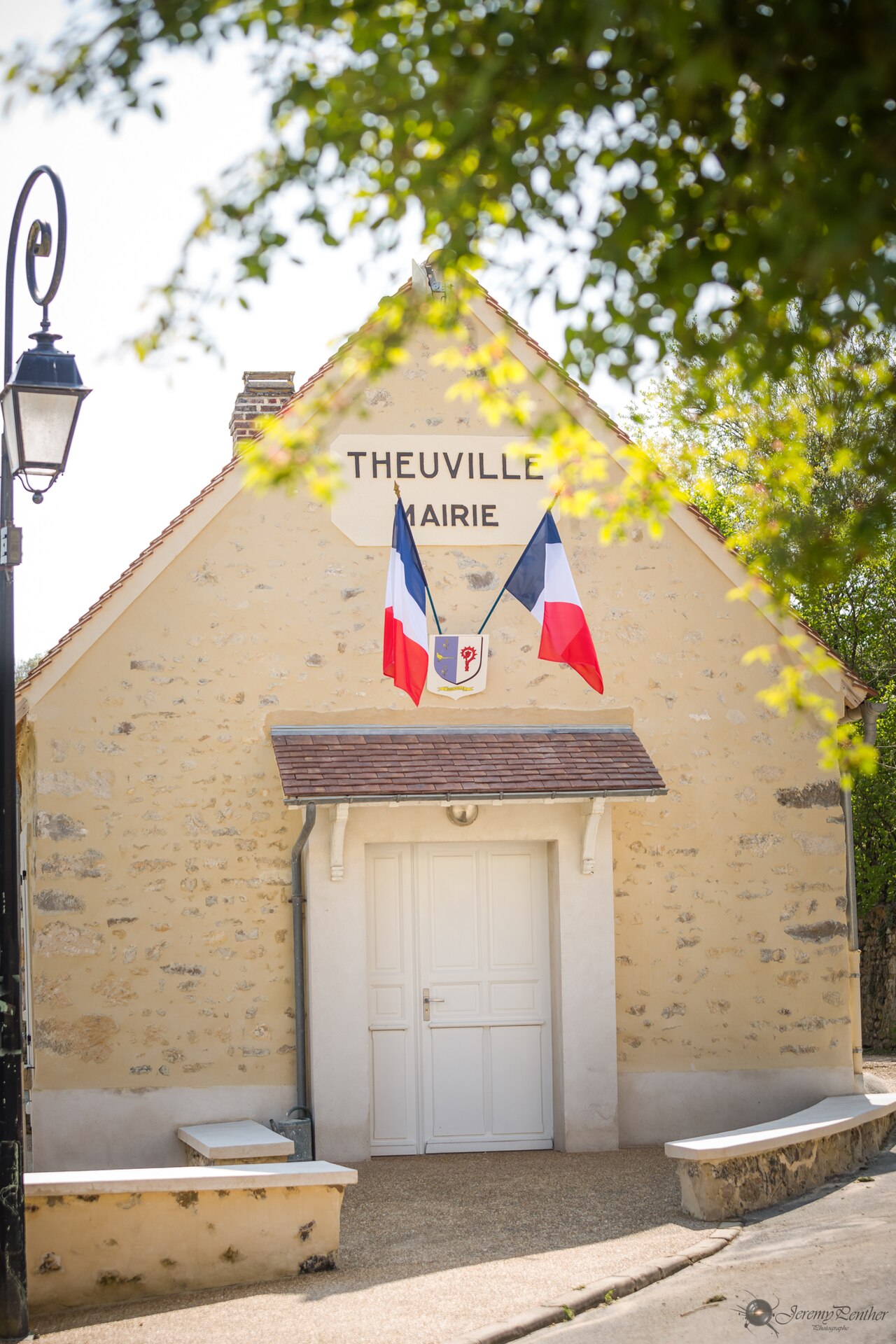 Theuville
