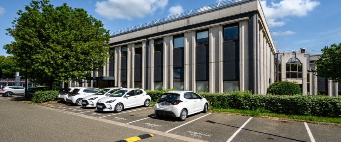 LOCATION ACTIVITES/BUREAUX 34630 m²
