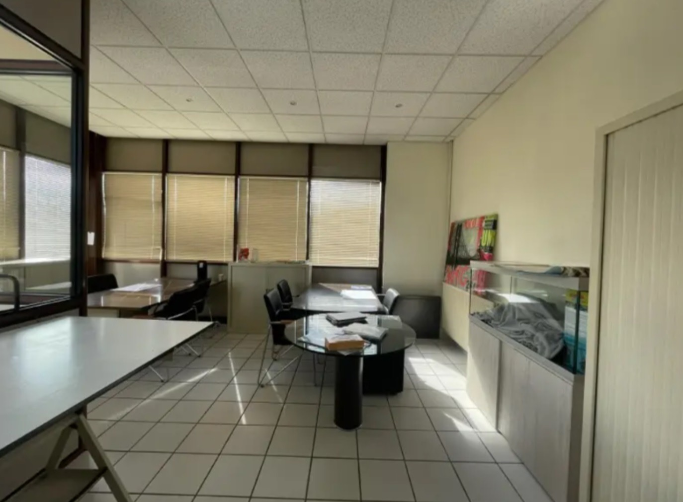 VENTE ACTIVITES/ENTREPOT 750 m²