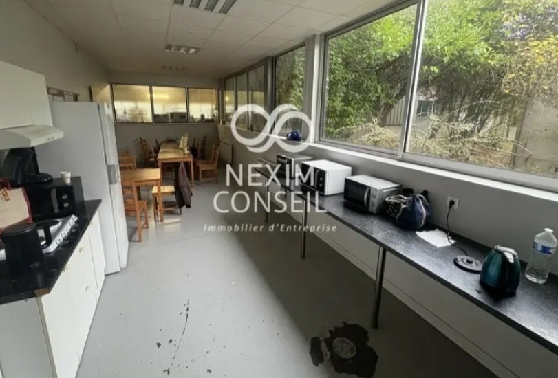 VENTE ACTIVITES/PRODUCTION 1250 m²