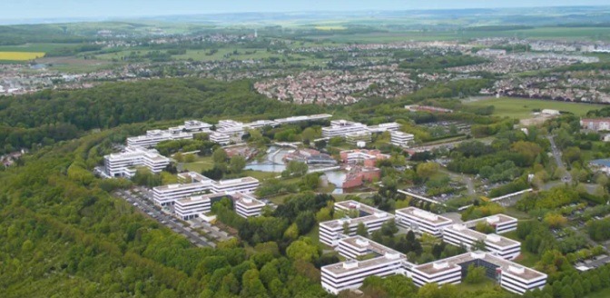 LOCATION BUREAUX 12604 m²