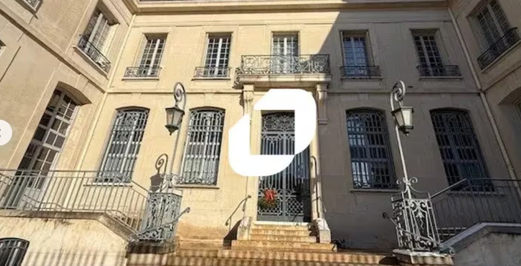 LOCATION BUREAUX 137 m²