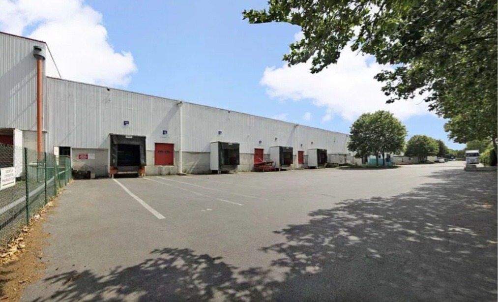 ENTREPOT LOGISTIQUE 13802 m²