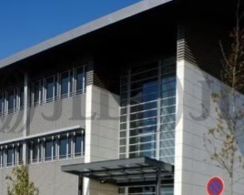 LOCATION ACTIVITES/ENTREPOTS 785 m²