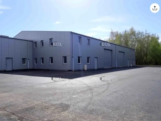 LOCATION ACTIVITES 912 m²