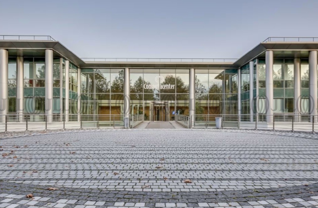 LOCATION BUREAUX 639 m²