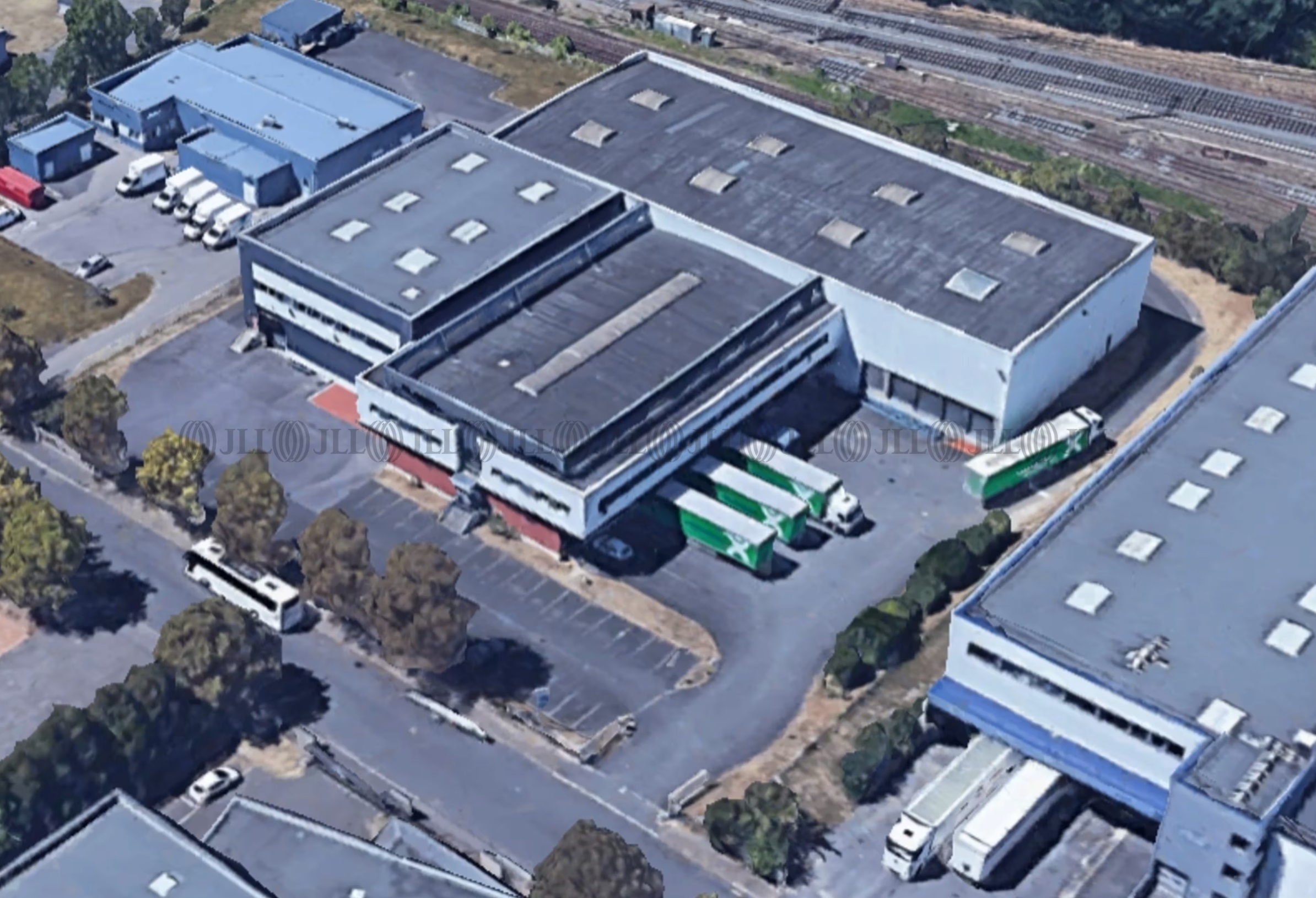 VENTE ACTIVITES/BUREAUX 4173 m²